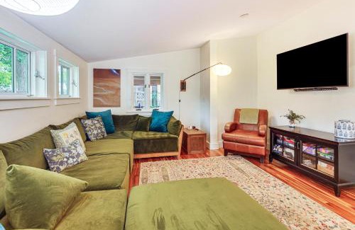 New North End House | Burlington Escape By Lake Champlain and Bike Path