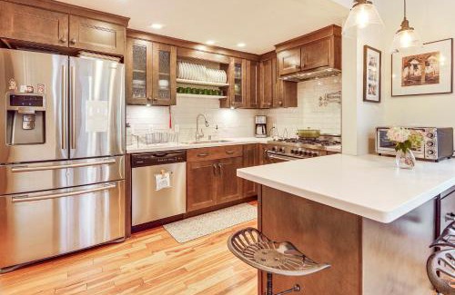 New North End House | Burlington Escape By Lake Champlain and Bike Path