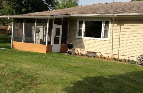 Burlington House | Burlington Rental House