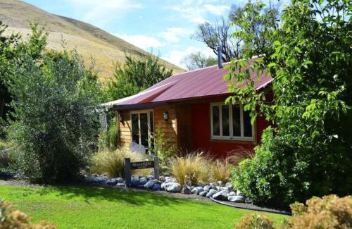 Lowburn House | Burn Cottage Retreat