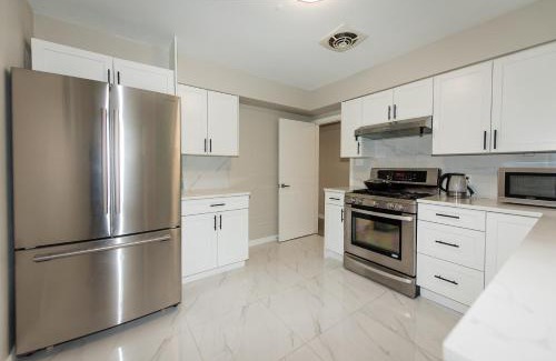Burnaby House | Burnaby Metrotown 3 bedroom upstairs