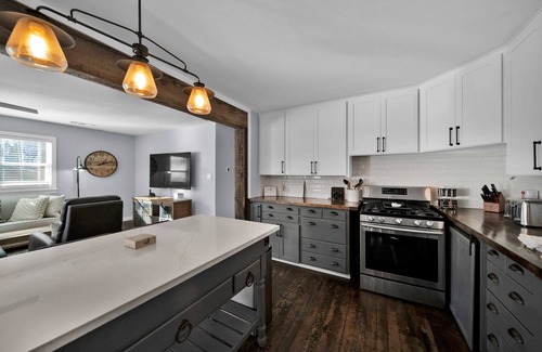 Burney House | Burney Falls Bungalow - Comfy Atmosphere - Great Location!