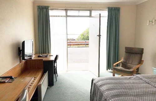 Wynyard Hotel | Burnie Airport Motel