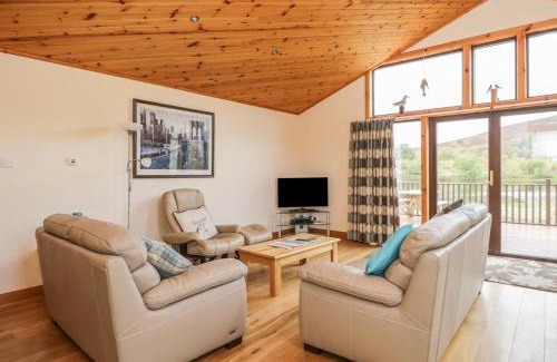 Foss House | Burnside Lodge Lodge 1, Glengoulandie