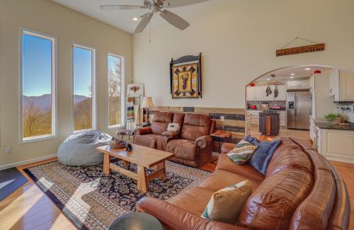 Burnsville House | Burnsville Retreat with Hot Tub and Mountain Views!