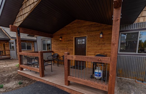 West Yellowstone Cabin | Burnt Hole-Sleeps 4, In Town, 5 blocks from Yellowstone Park, A/C and wifi