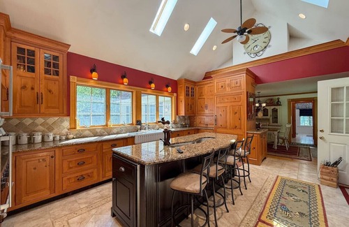 Brownfield Apartment | Burnt Meadow House | Waterfront Custom Built Home
