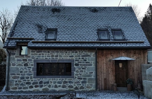 Mont-Dore House | Buron renovated in full nature