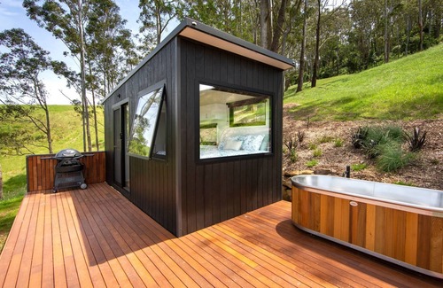 Barrengarry House | Burroo at Kangaroo Valley - Perfect Views - Outdoor Bath