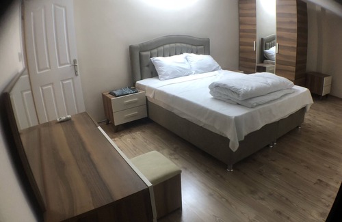Besevler Mahallesi Apartment | Bursa Larimar Apartment - No: 5