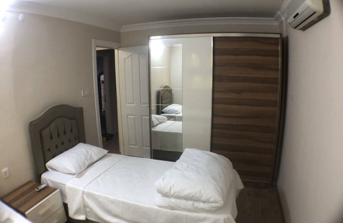 Besevler Mahallesi Apartment | Bursa Larimar Apartment - No: 5