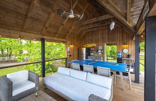 Tiger House | Burton Bliss | New Lake Burton Retreat with Private Dock, Two-Story Boathouse,