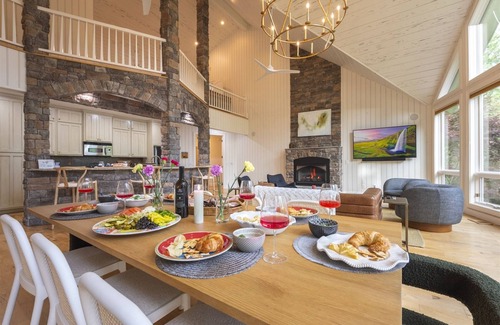 Tiger House | Burton Bliss | New Lake Burton Retreat with Private Dock, Two-Story Boathouse,