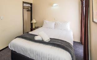 Whanganui Hotel | Burwood Motel