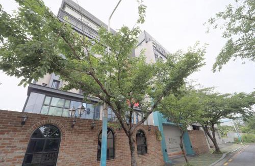 Gangseo District Hotel | Busan February Hotel New Building