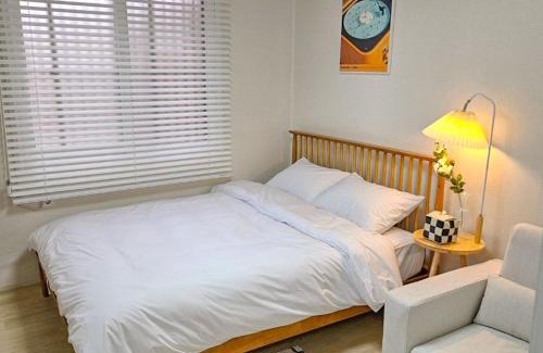 Choryang House | Busan Stay near KTX Station #5min Walk #Up to 5 Guests