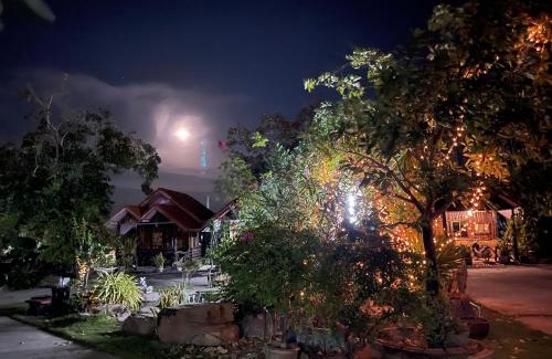 Ta Phraya Resort | Busby Resort