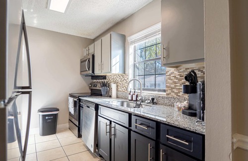 University House | Busch Gardens Townhouse