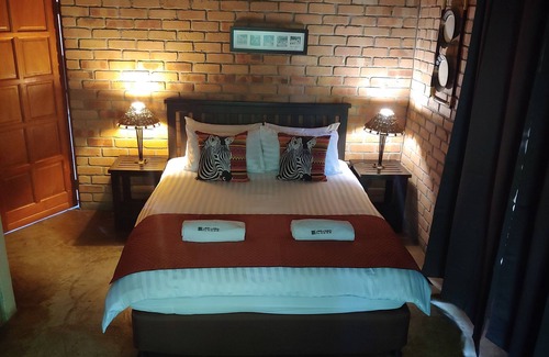 Marloth Park House | Bush and Gables is situated in Marloth Park. B&B accommodation.