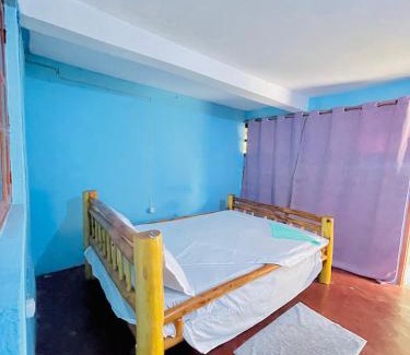 Vilanculos Cabin | Bush Beach Backpackers