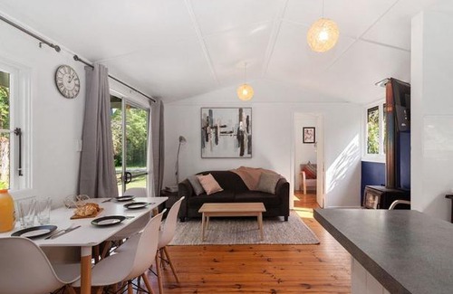 Okere Falls House | Bush Haven - Okere Falls Holiday Home