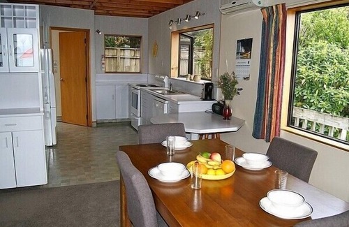 Tata Beach Cottage | Bush Henge - Tata Beach Holiday Home