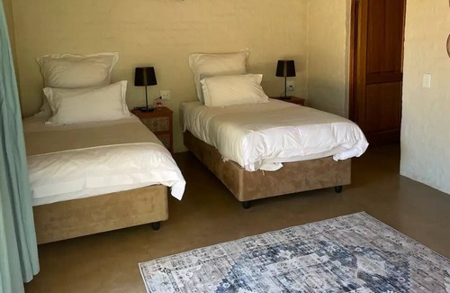 Beestekraal House | Bush House in Nature Reserve