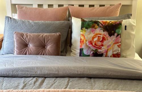 Alberton West House | Bush Retreat Farm Stay 1BR Guest Suite