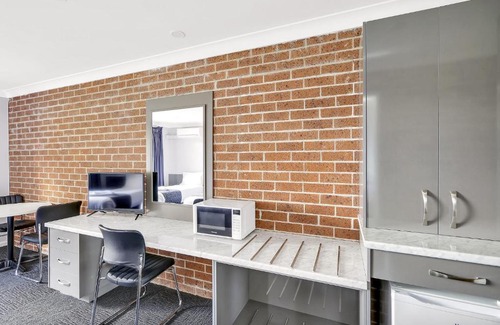 Marrangaroo Hotel | Bushman's Motor Inn