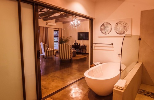 Phalaborwa Hotel | Bushveld Terrace Safari Hotel, Lodge & Spa
