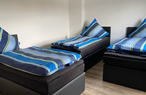 Rheindahlen-Land Apartment | Business apartment for 6 people fast wifi and free parking