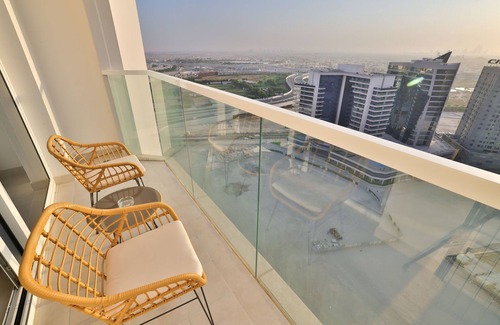 Business Bay Apartment | Business Bay Classic Studio by Belvilla