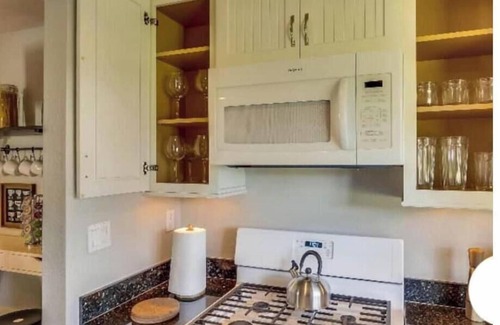 Ontario House | Business Executive Suites and Home Sweet Home!