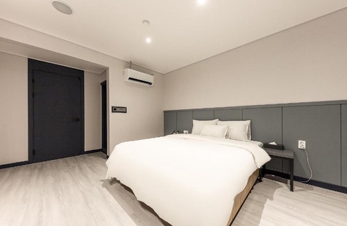 Cheongju Hotel | Business JOY Hotel