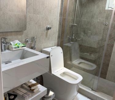 Al Khobar Apartment | Business&Leisure ModernApartment in Central Khobar with smart entry