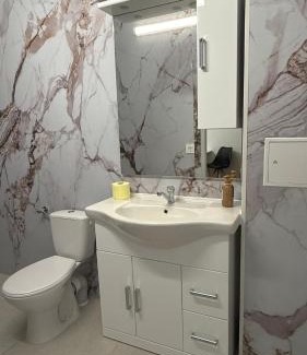 Fohrenhain Apartment | Business Park B7