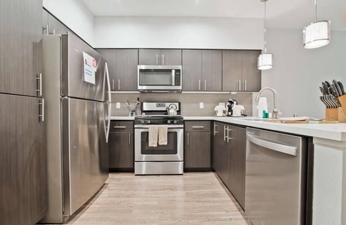 Menlo Park Apartment | Business Traveler Friendly | Coporate Suites | Menlo Park