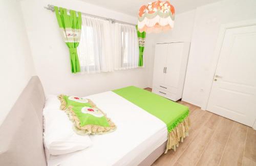 Mesudiye House | Butik Mor Salkım Evleri