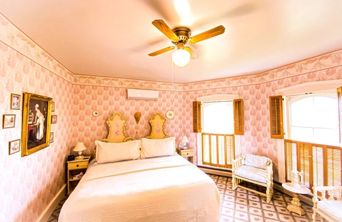 Cherry Creek Bed & Breakfast | BUTLER HOUSE at The Cherry Creek Inn