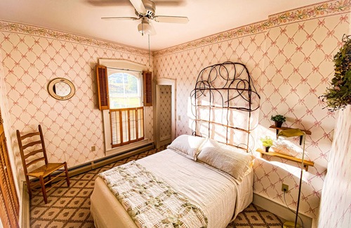 Cherry Creek Bed & Breakfast | BUTLER HOUSE at The Cherry Creek Inn