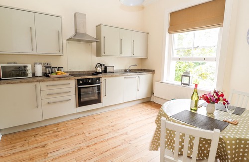 Wrexham Cottage | BUTLER'S FLAT, character holiday cottage in Cefn Park Estate