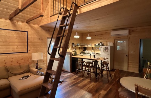 Sierra City Cabin | Butte Bungalow- 30+day rental- Sierra Buttes, Yuba River and Lakes Basin!