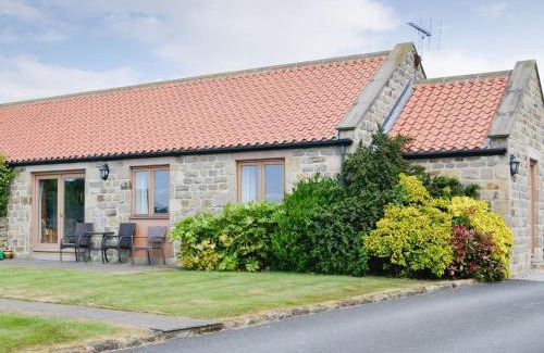 Ripley House | Buttercup Cottage