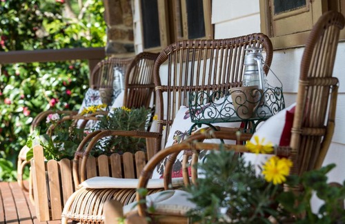 Warburton Bed & Breakfast | Buttercup Hill