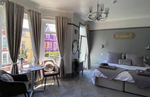 Porthcawl Bed & Breakfast | Butterfly guest house