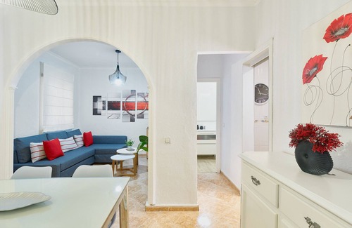 Carretera de Cadiz House | Butterfly House near the beach