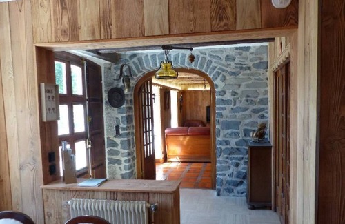Laguiole Villa | Butterfly villa on Aubrac