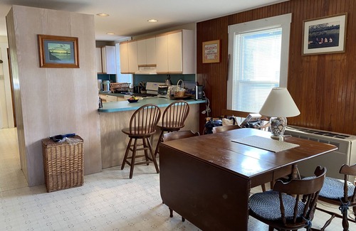 Buzzards Bay House | Buttermilk Bay Waterfront Retreat
