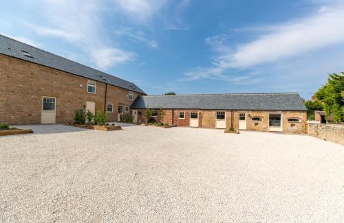 Worksop House | Butterwick - Barn Conversion with a hot tub on a Country Estate