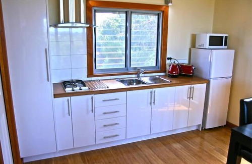 Castlemaine Cottage | butterworth accommodation Castlemaine